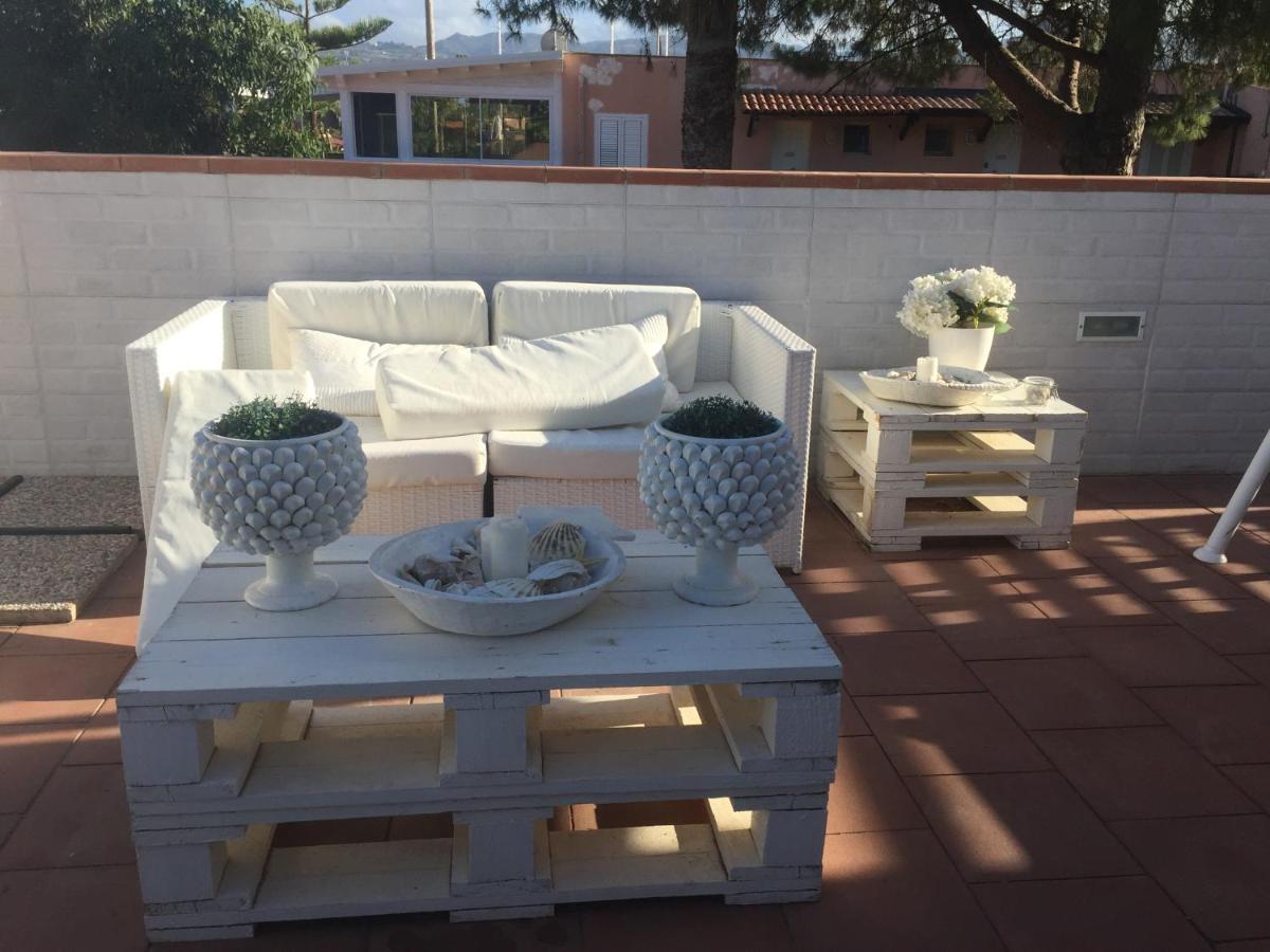 Portorosa Sfondo Bianco Villa Furnari Kültér fotó